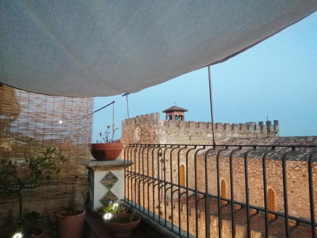 Aly Art Apartment Taormina Duomo, Gulf & Etna View Exterior photo