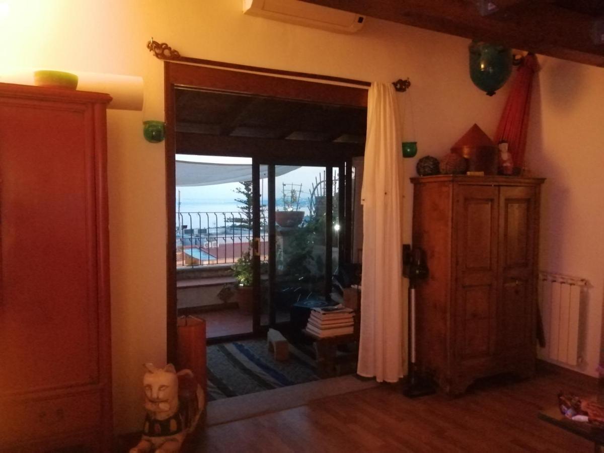 Aly Art Apartment Taormina Duomo, Gulf & Etna View Exterior photo